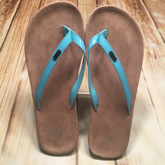 Flip Flops Aero (Areopostle) Thong Sandals Size 10 - Picture 2 of 7